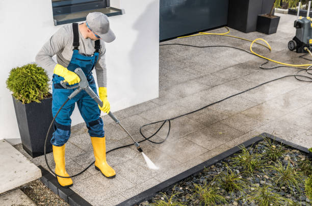 Best Garage Pressure Washing  in Tappan, NY